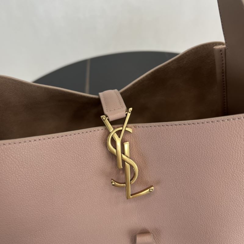 Y51 hobo bags